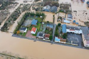découvrez comment l'activisme façonne les enjeux politiques en loire-atlantique. analyse des mouvements citoyens, des initiatives locales et de leur impact sur la vie politique du département.