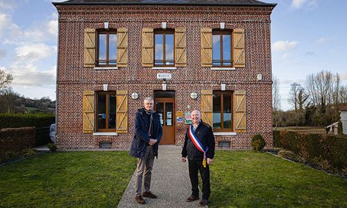 découvrez les révélations exclusives sur la gouvernance politique à blanc-mesnil, une analyse approfondie des enjeux locaux et des acteurs clés.